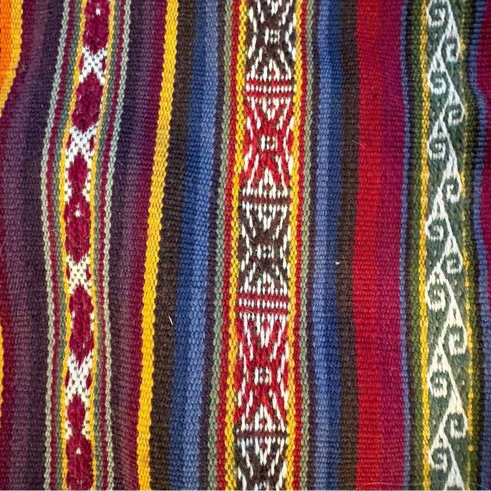 Authentic Peruvian Aguayo Table Runner - Handwoven Andean Folk Ar - Picture 2 of 7